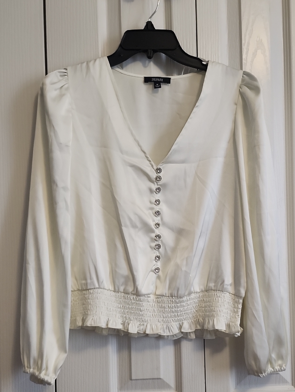Zara White V-Neck Button Front Long Sleeve Top